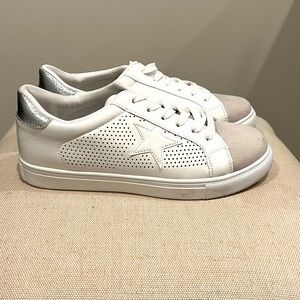 Boutique Golden Goose dupes!! Size 8